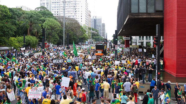 Manifestação 15 de novembro contra Dilma e PT