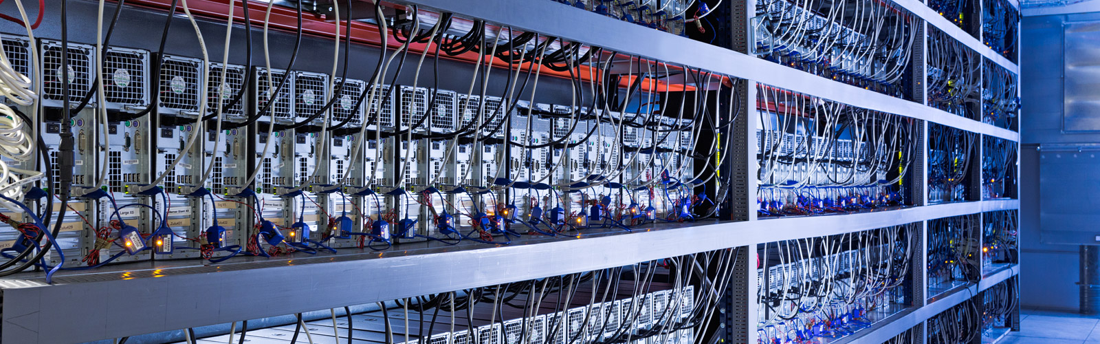 pic-main-datacenter.jpg