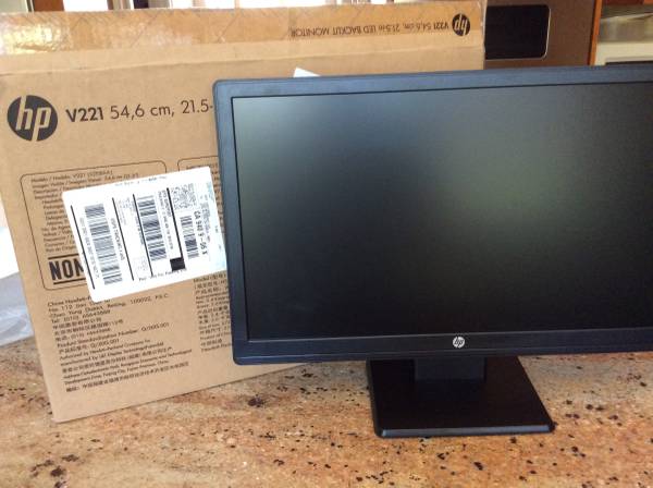 HP V221