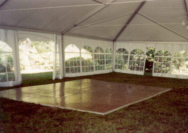 <p><a href="http://www.eztentrentals.com">Rent Dance Floors Queens NY</a>