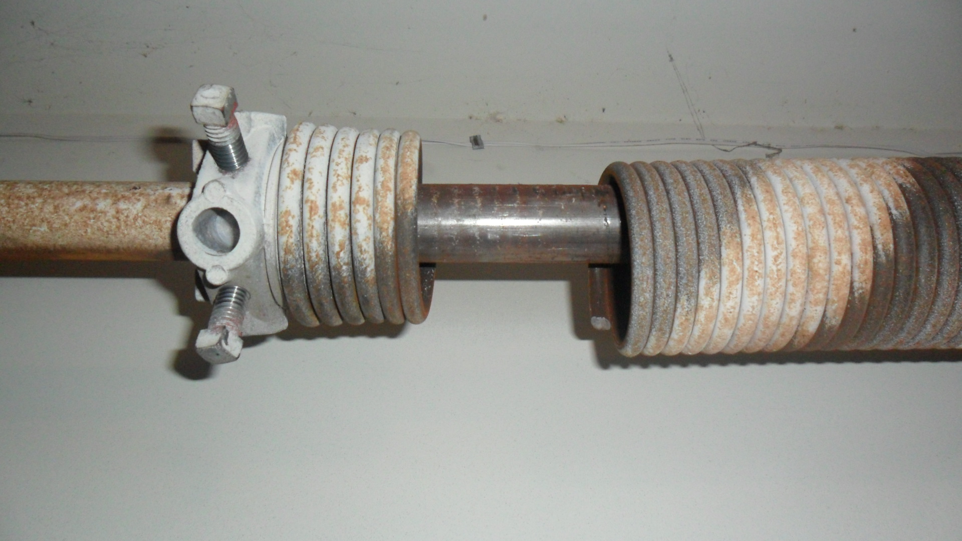 <p><a href="http://www.garagedoorsutah.net">Garage Spring Replacement Provo</a>