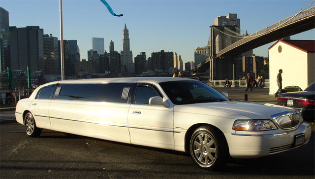 <p><a href="http://www.nynylimos.com">Airport Limo Long Island NY</a>