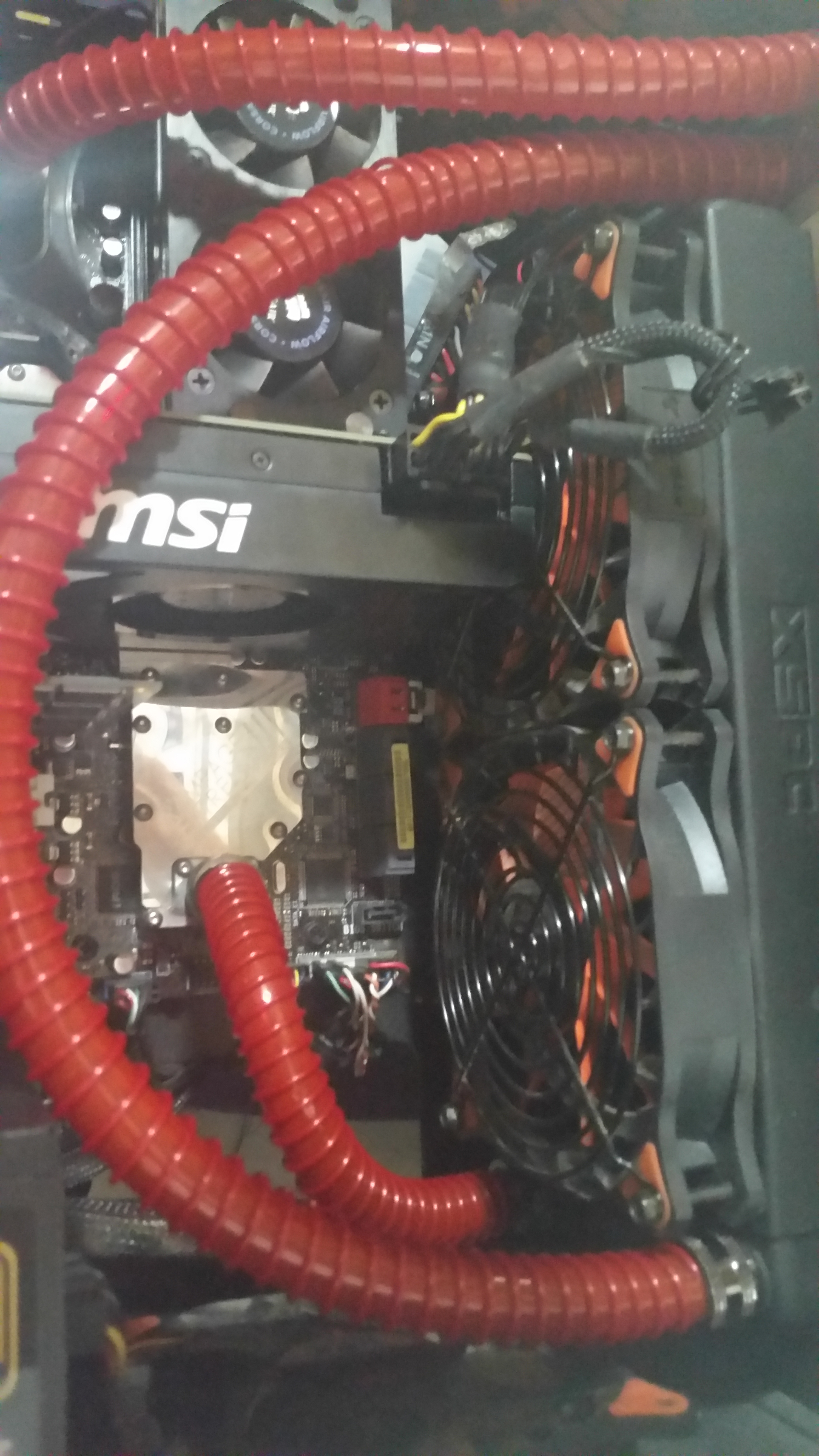 gpu/low mobo closeup
