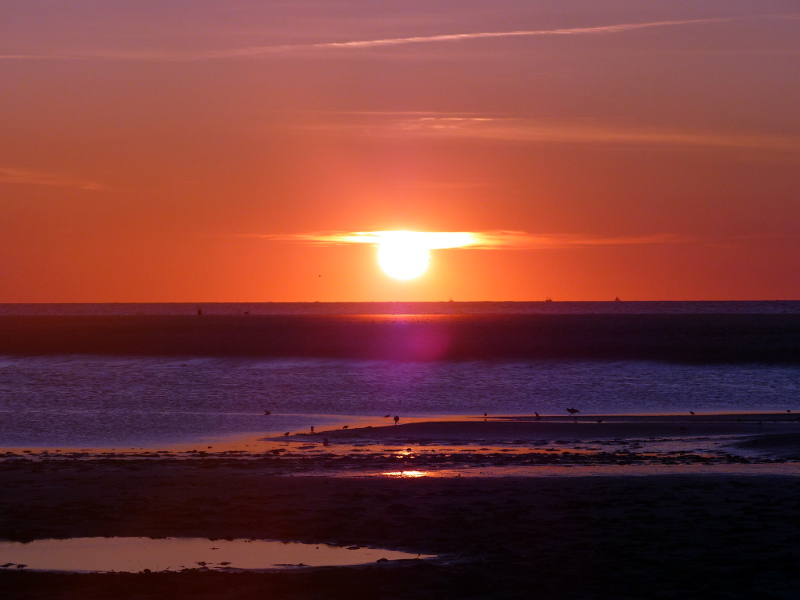 sunset-lo.JPG