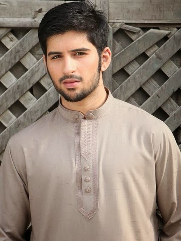 Pakistani-salwar-kameez-designs-buy-online.jpg
