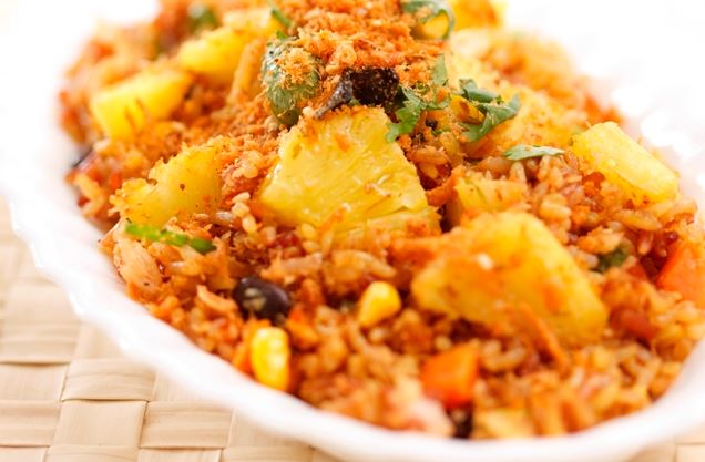 pineapplefriedrice.JPG