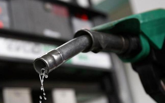 oil-story_647_070615121155.jpg