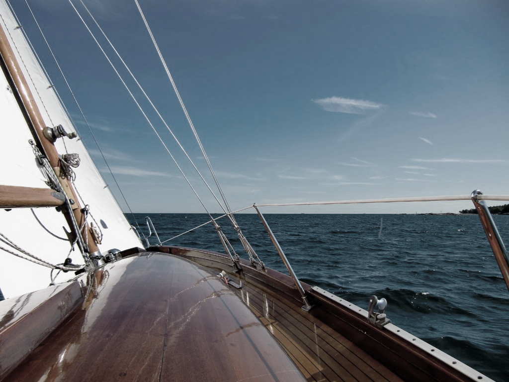 sailing boat