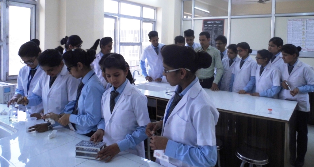 Paramedical Institute in Delhi
