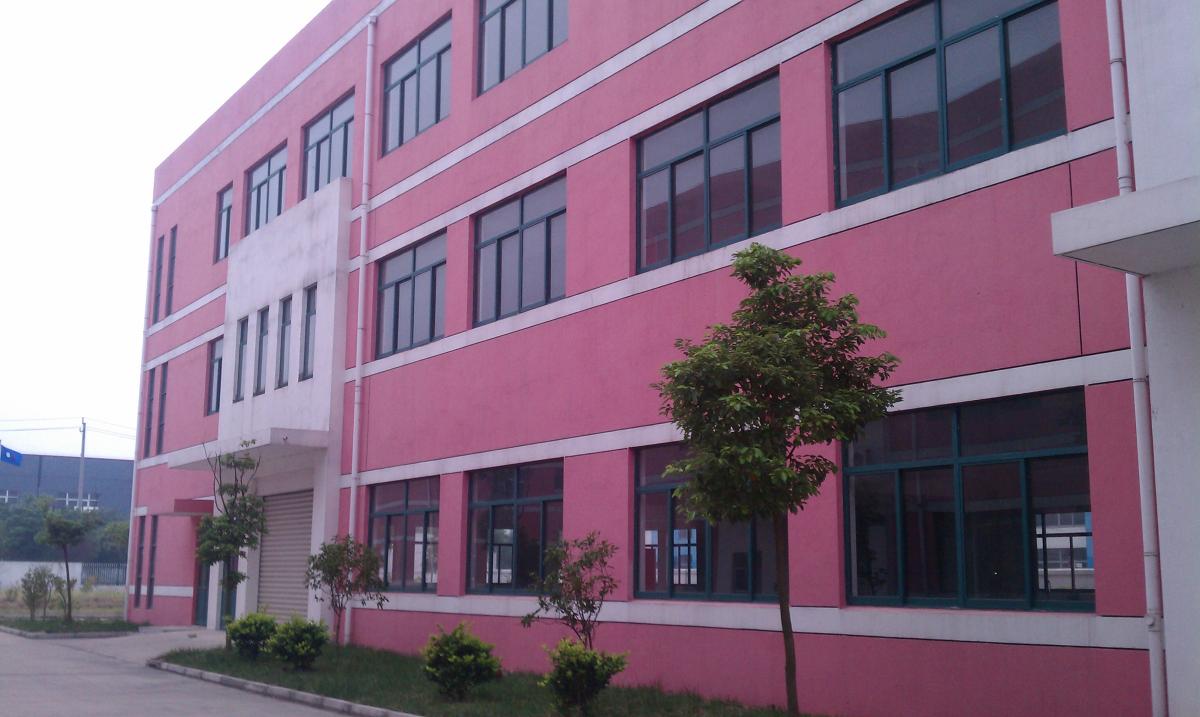 factory01.jpg