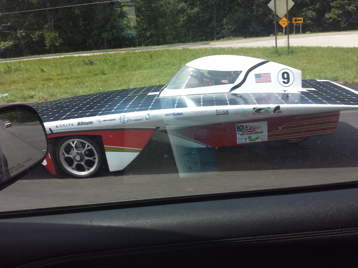 solar-car-01.jpg