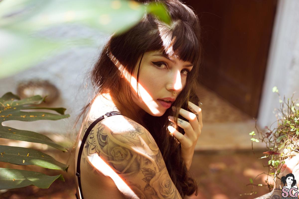 antonieta-secretgarden-13.jpg
