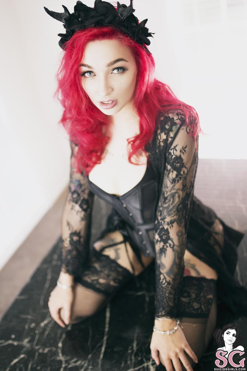 lillithrose-marble-01.jpg