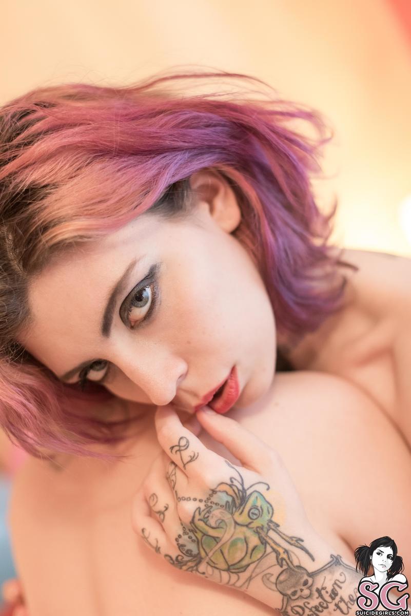 redsnow-pinkbubblesgoape-21.jpg