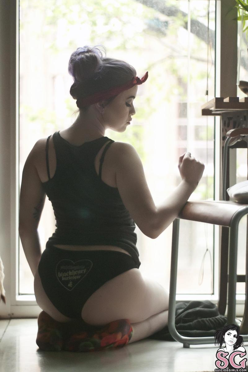 aurralee-honeybee-13.jpg