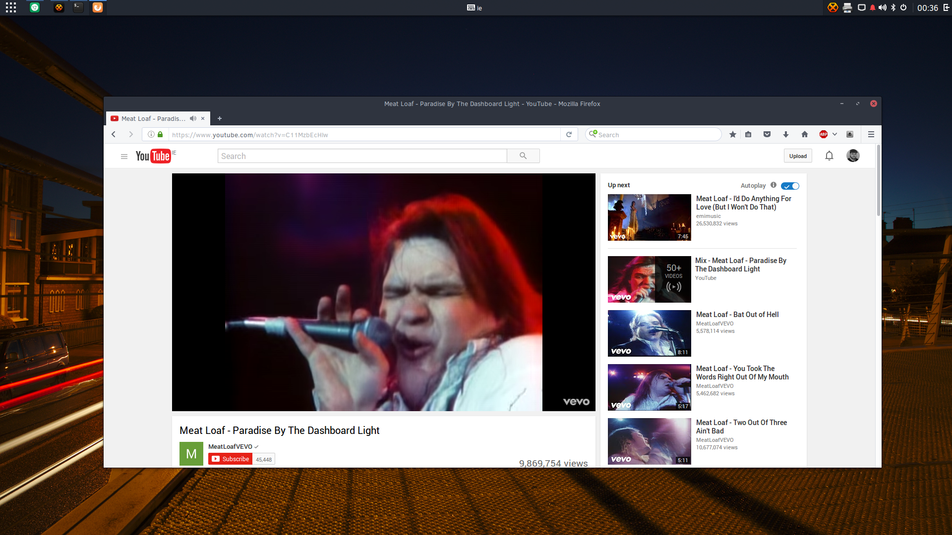 Screenshotfrom2016-10-1700-36-07.png