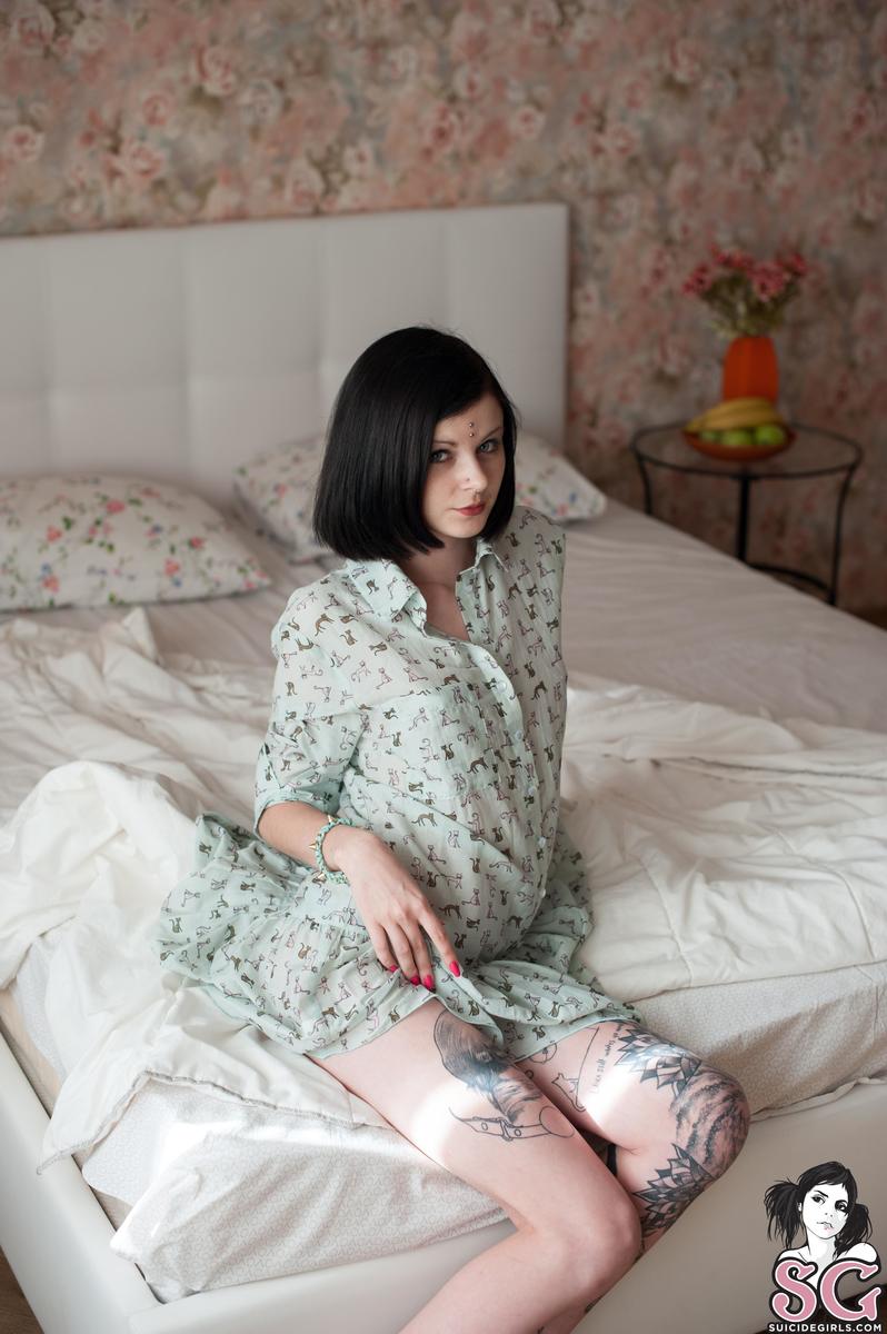 mitziwolf-sweetmorning-01.jpg