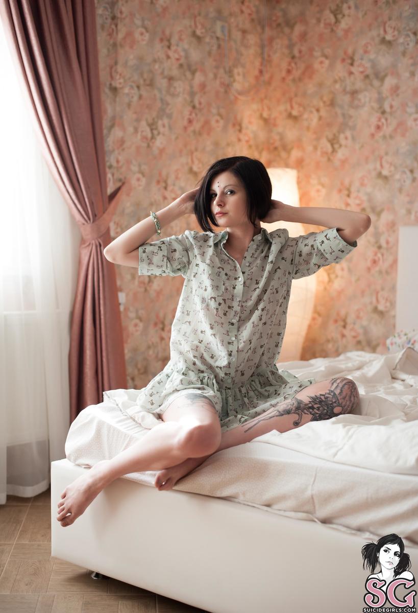 mitziwolf-sweetmorning-03.jpg