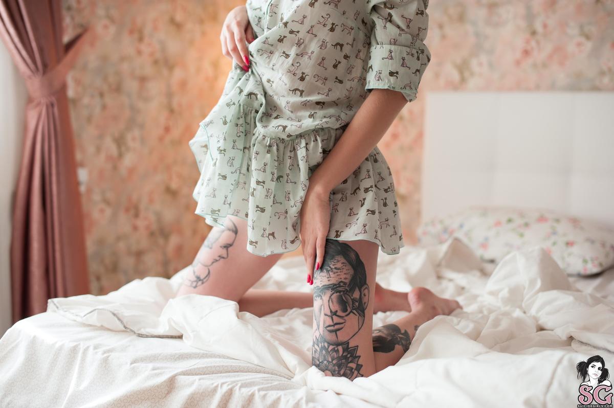 mitziwolf-sweetmorning-05.jpg
