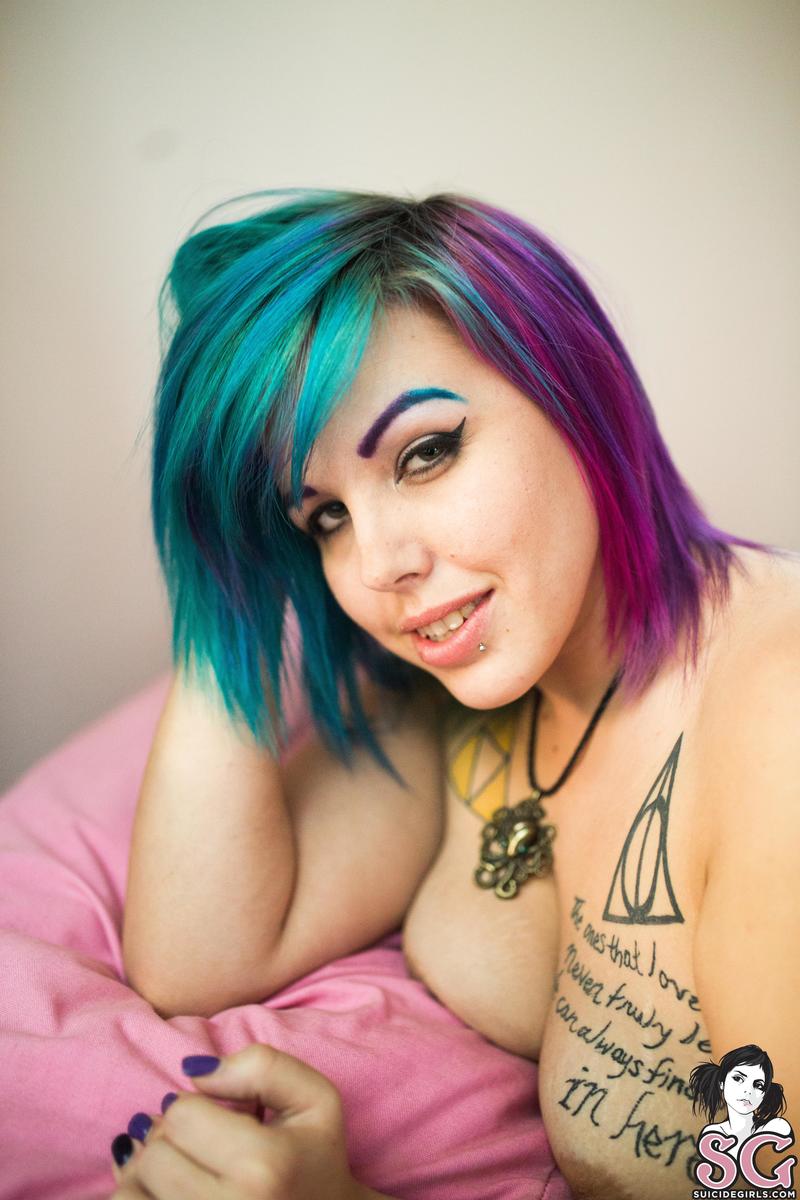 roguedoll-brilliance-23.jpg
