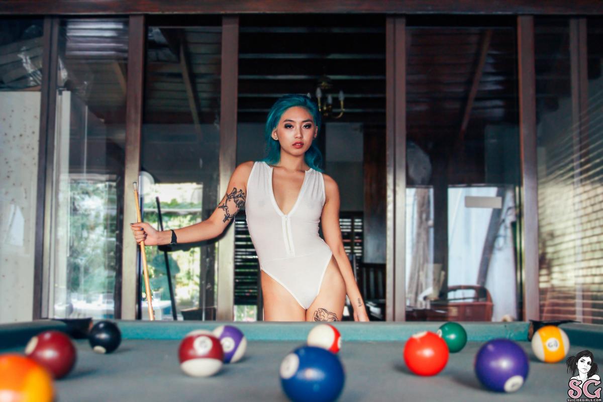 femen-wannaplay-01.jpg