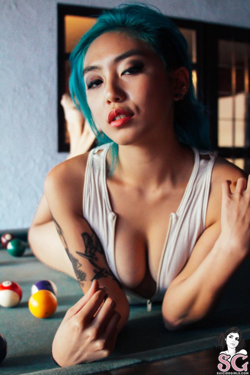 femen-wannaplay-11.jpg