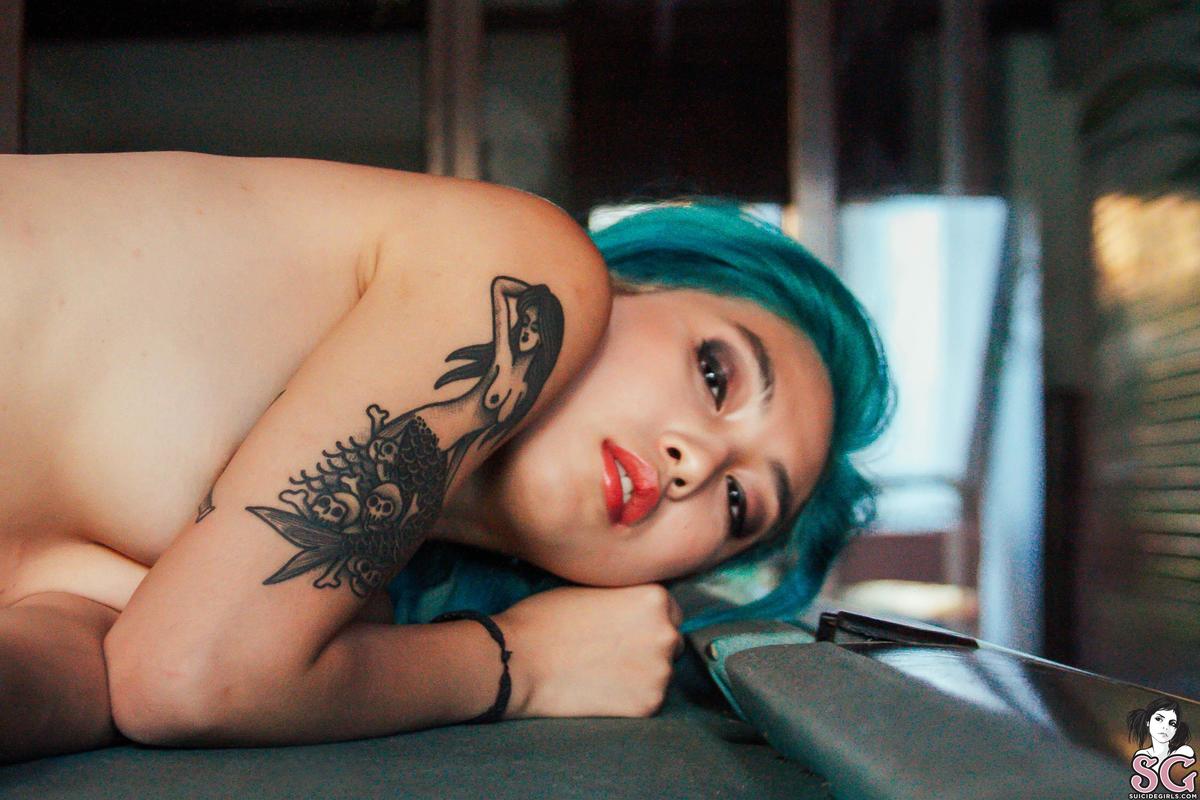 femen-wannaplay-33.jpg