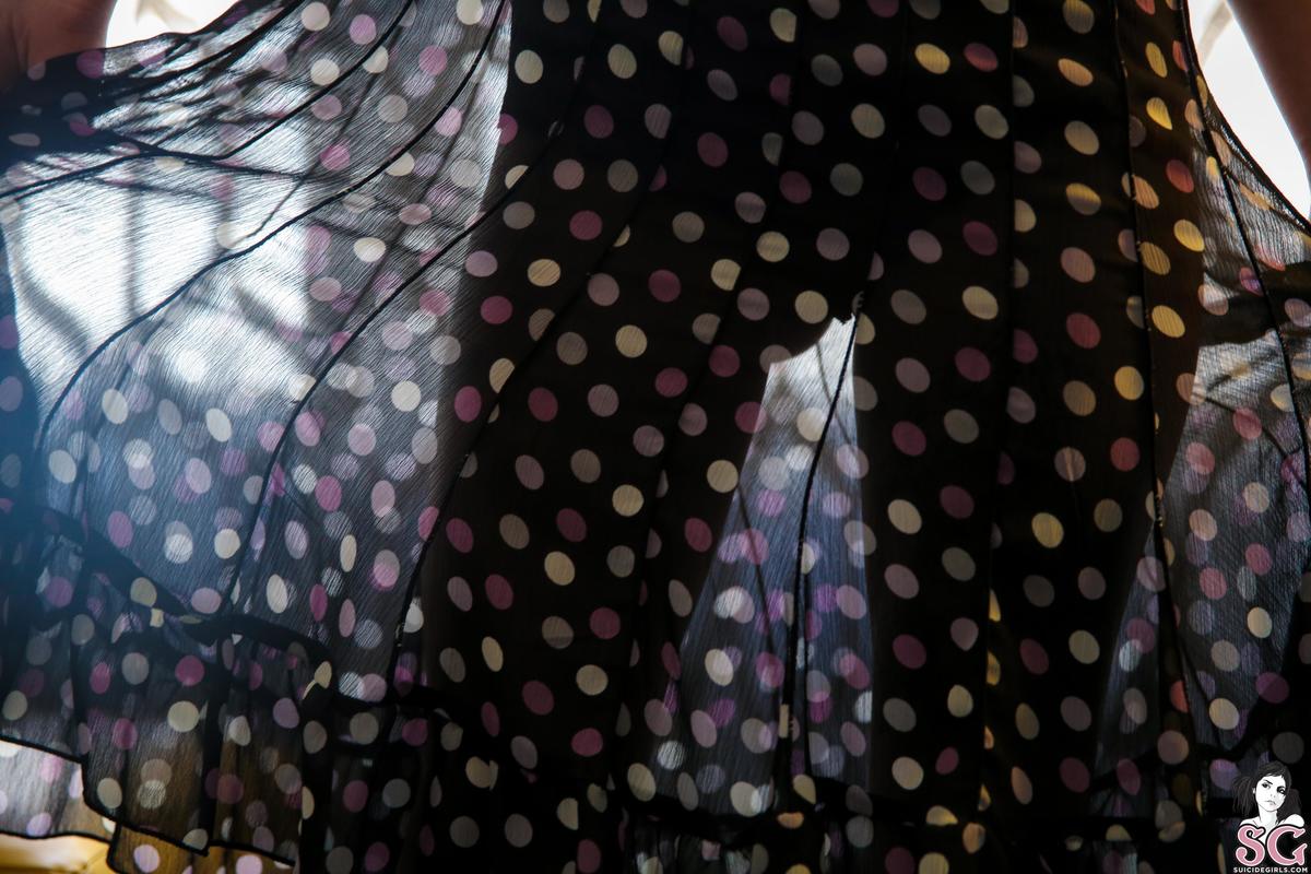 teeny-bewitched-03.jpg
