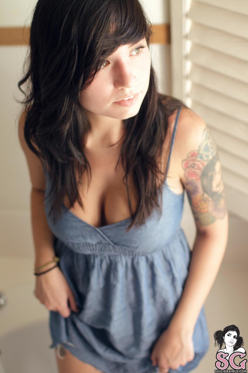 ellia-submerged-07.jpg