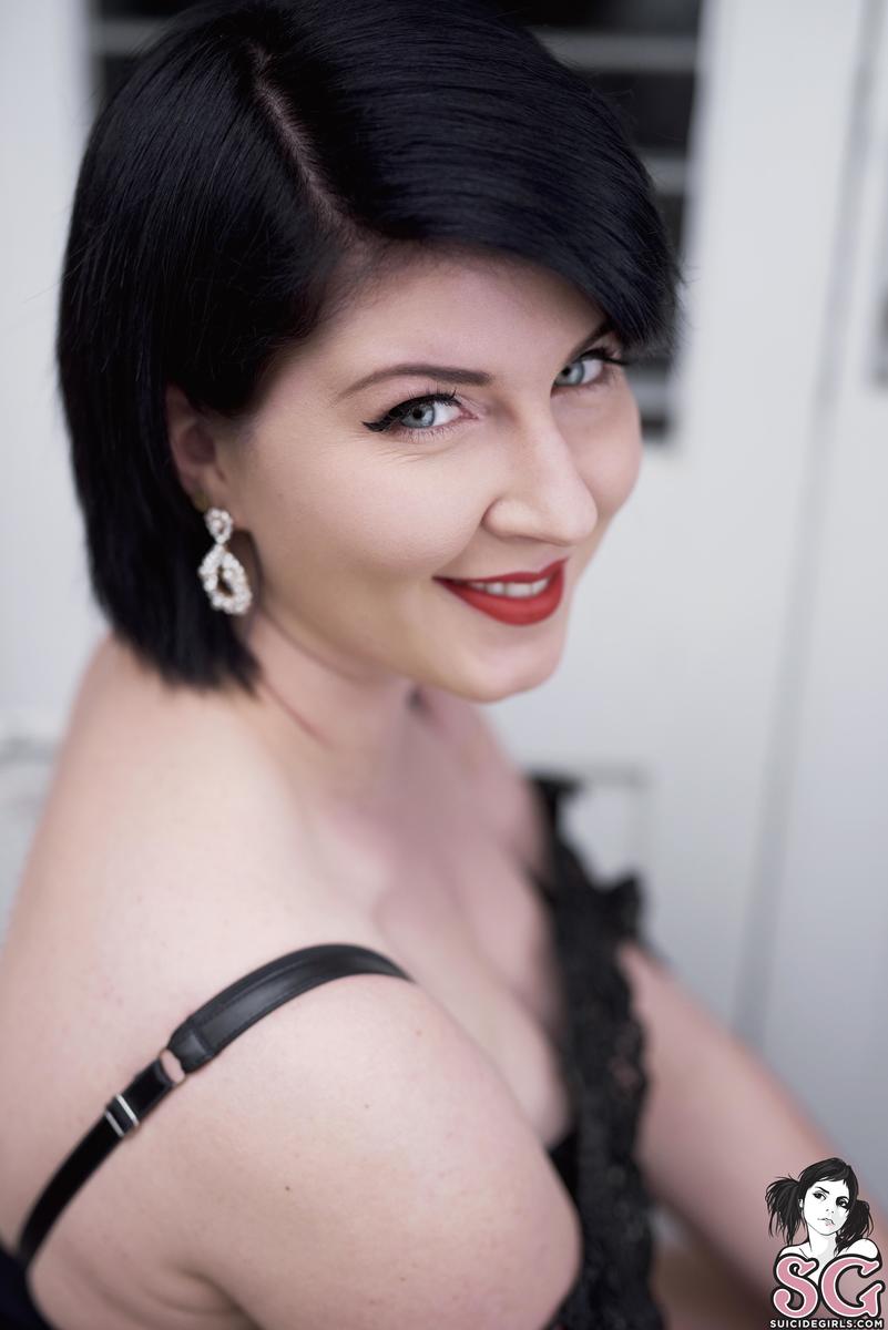 aithne-foreveryours-09.jpg