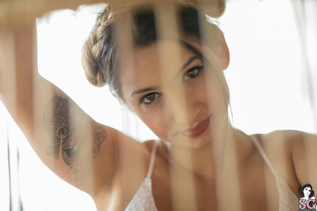 cassiee-lightofmylifefireofmyloins-03.jpg