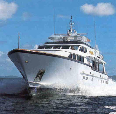 very Atractive Sarvices in Florida Yacht Charter