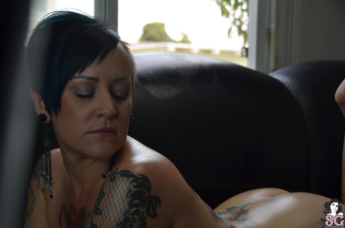 tattumom-betweentheshadows-31.jpg