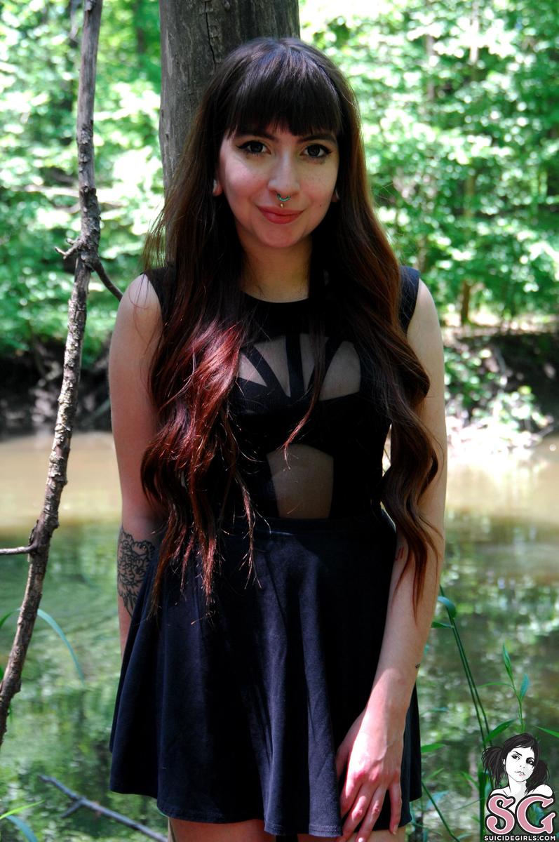 fauxmilk-forestswim-01.jpg