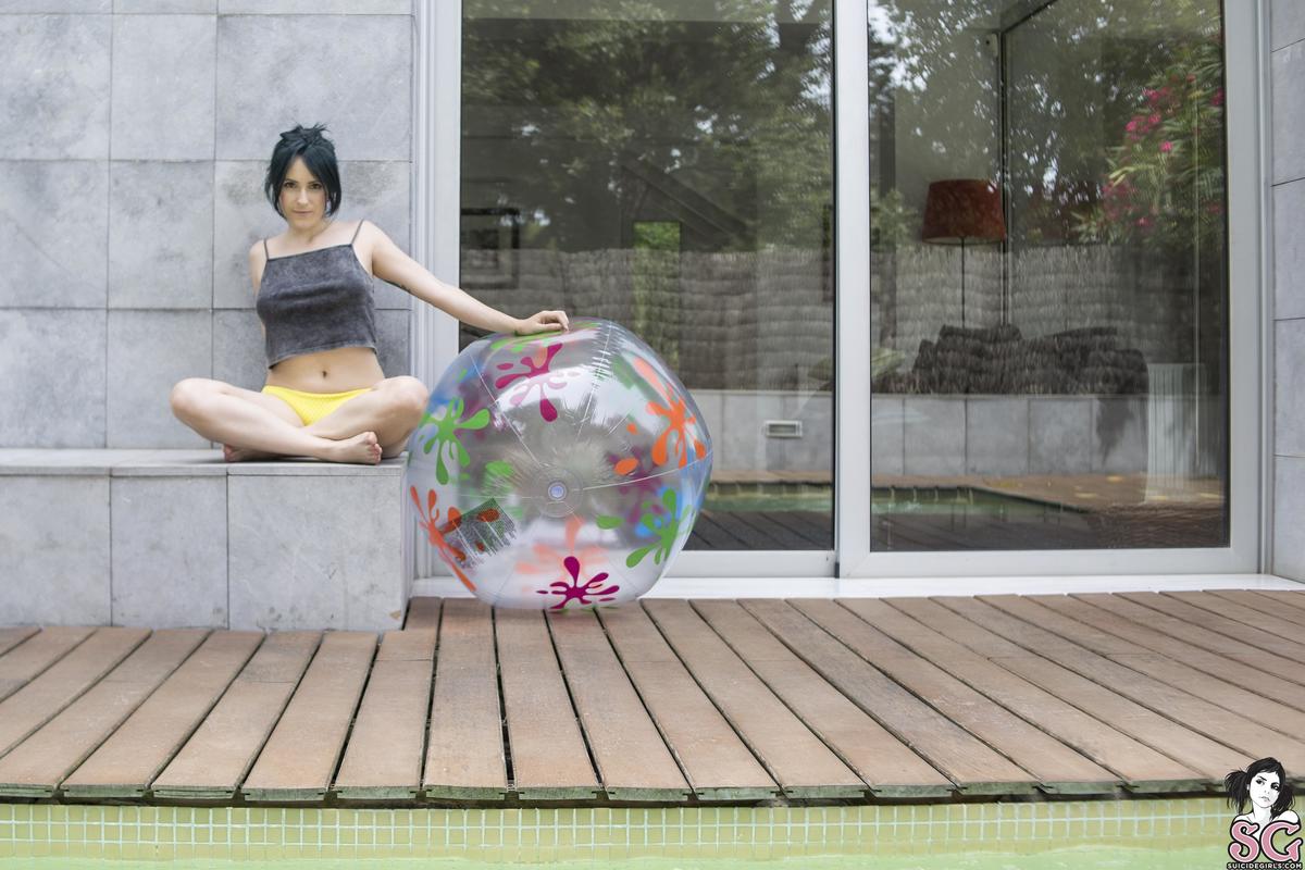 greie-transparent-01.jpg