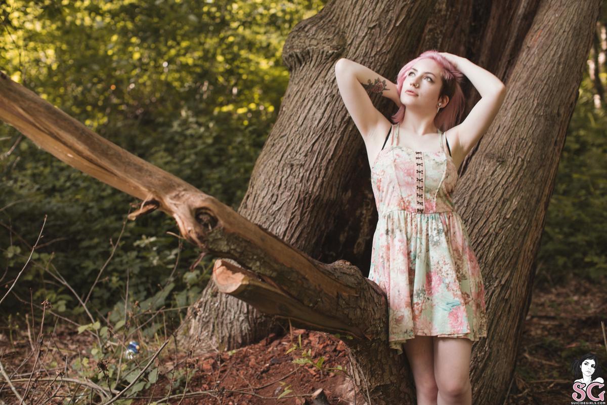 dawn-pinkpixie-03.jpg