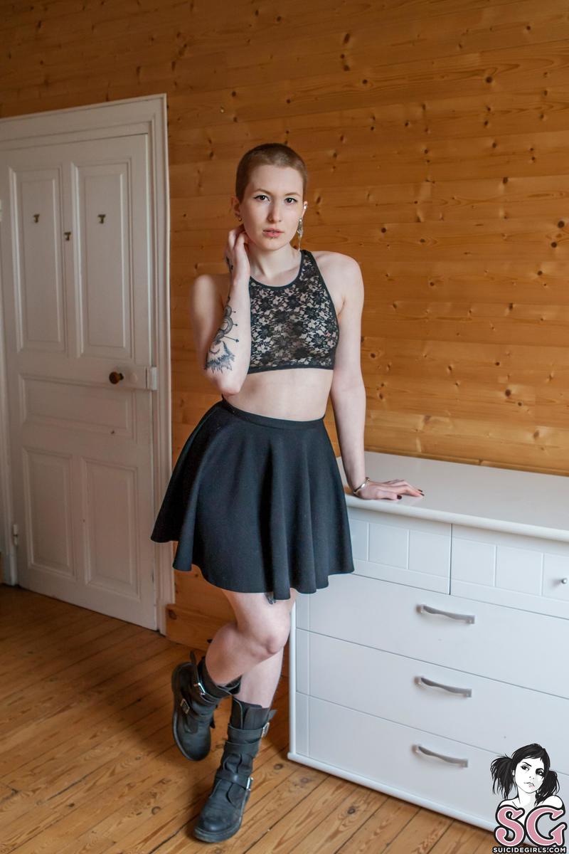 eileenh-petrichor-01.jpg
