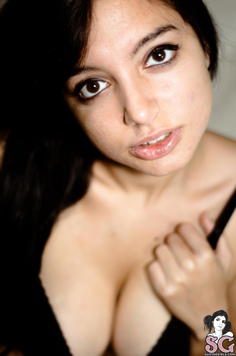 milaacece12-queenmilani-15.jpg