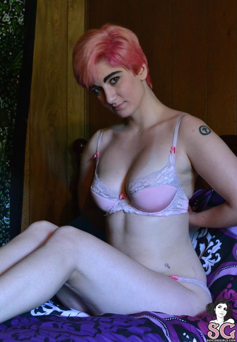 curvykitten-bubblegumbitch-17.jpg