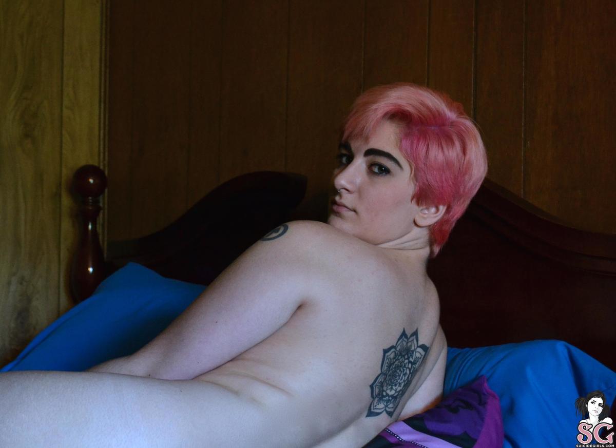curvykitten-bubblegumbitch-35.jpg