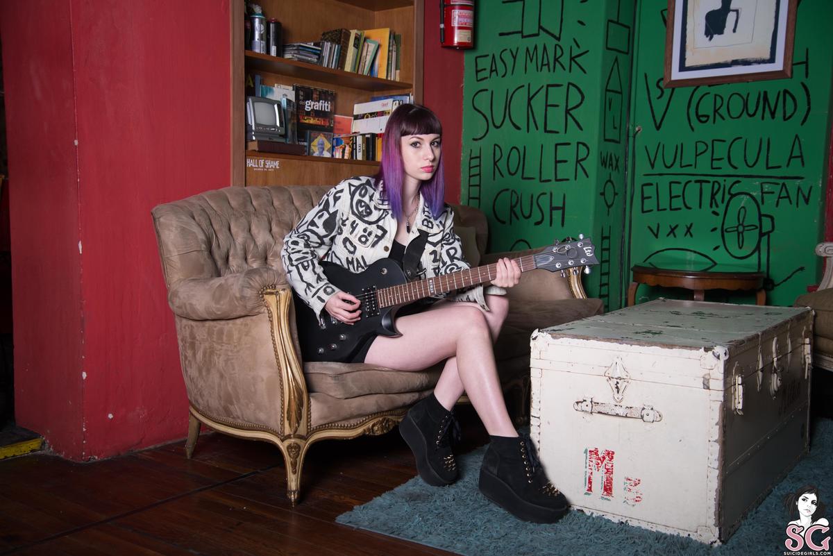flowerstar-iloverockandroll-03.jpg