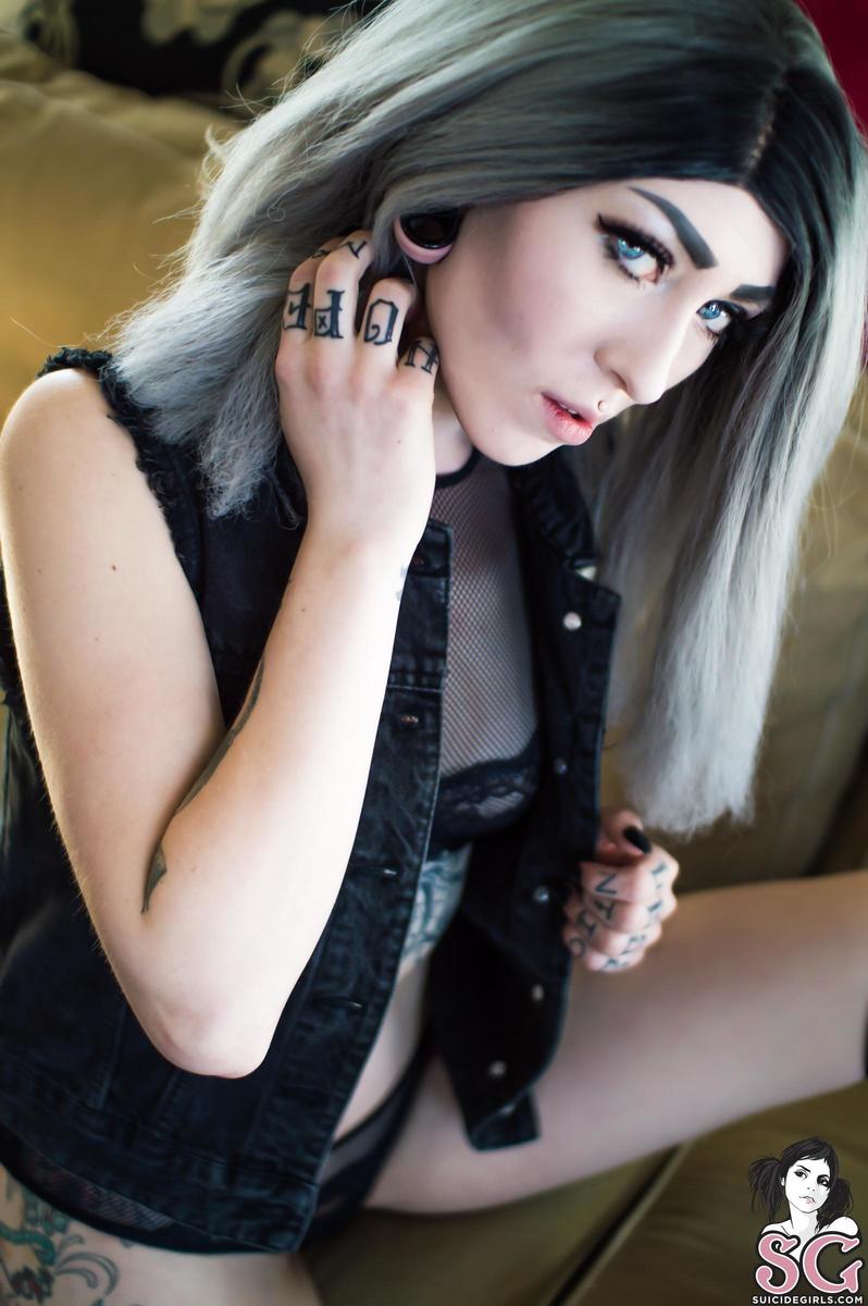 syren-boots-03.jpg