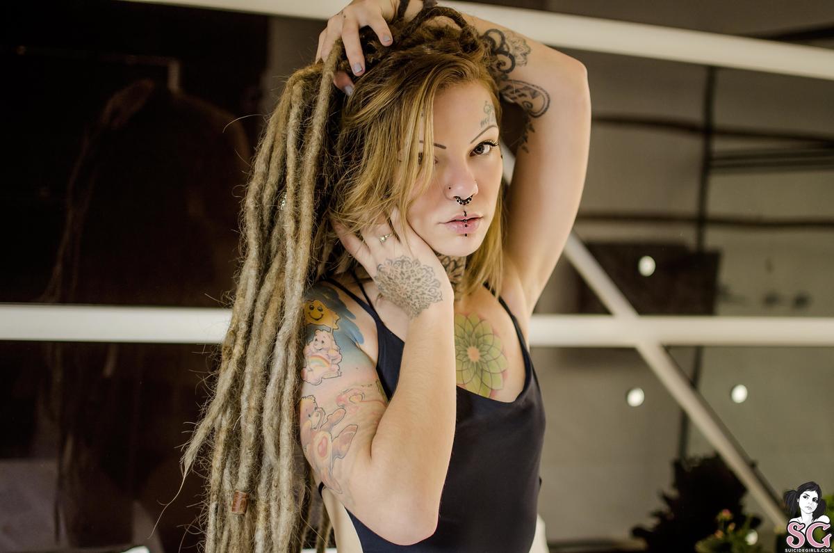 paulam-witchroots-07.jpg