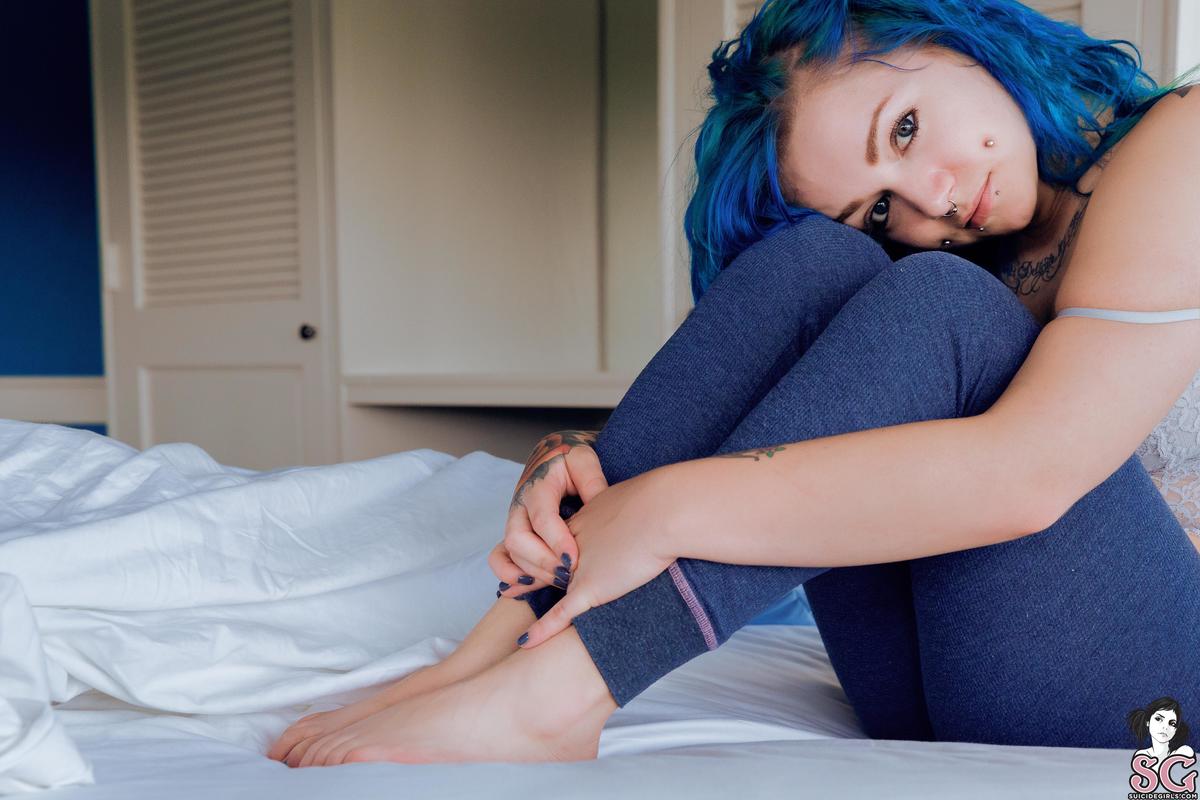 vayda-wakemeup-07.jpg