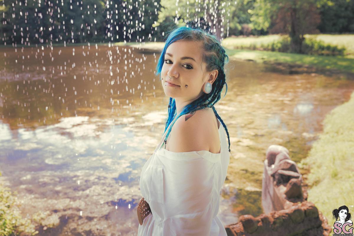 vayda-warmwaterfalls-17.jpg