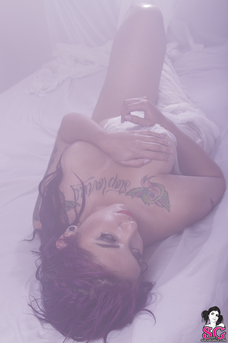 milou-wetdreams-29.jpg