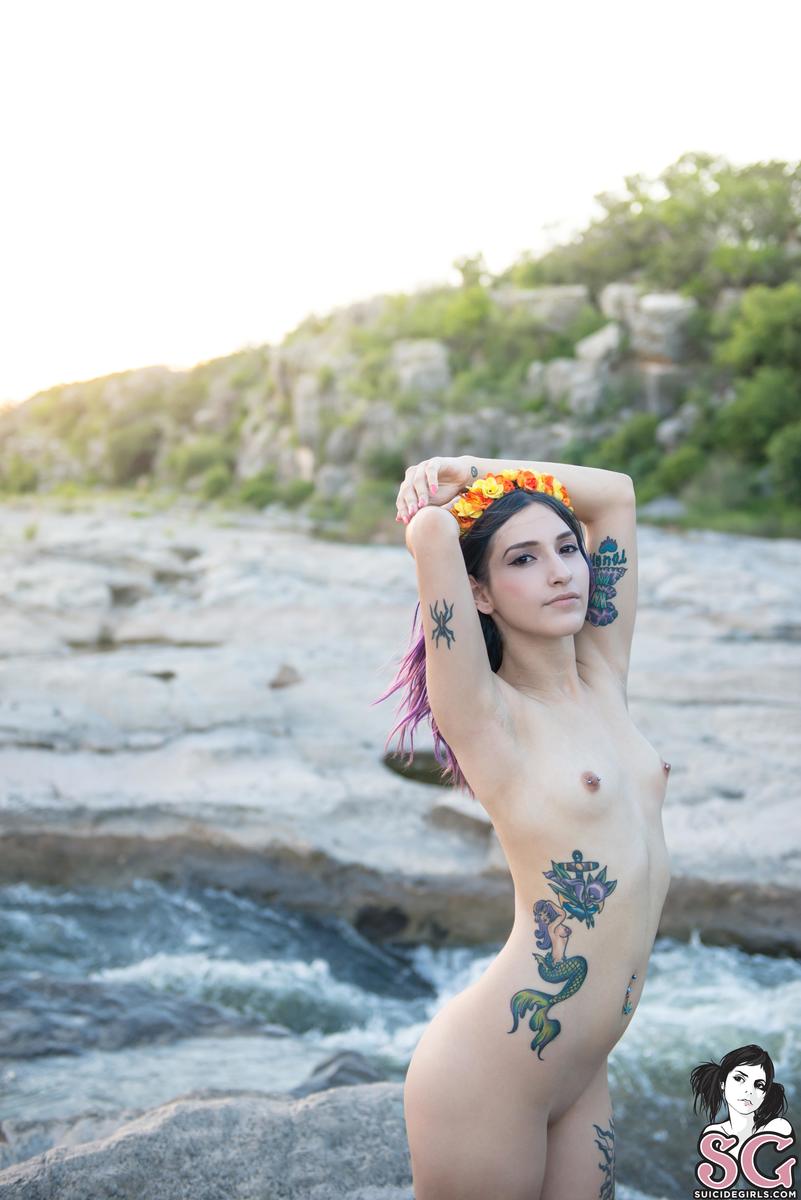 onyx-siren-23.jpg