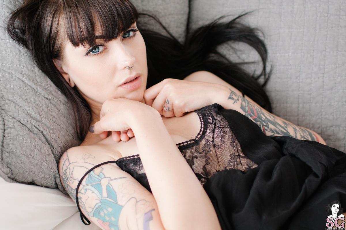 arwen-succubusspell-19.jpg
