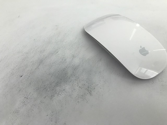 Magic Mouse Mess