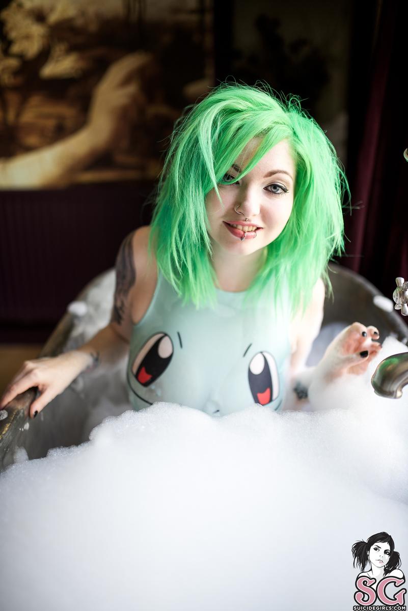 nayru-bubblebeam-17.jpg